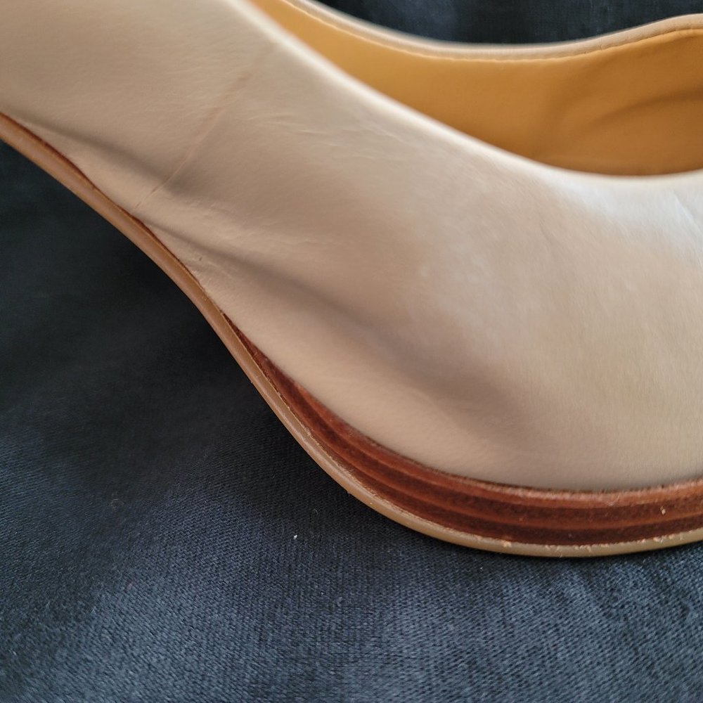 Leather Tan Pump w/wood heel, Platform - Picture 4 of 6